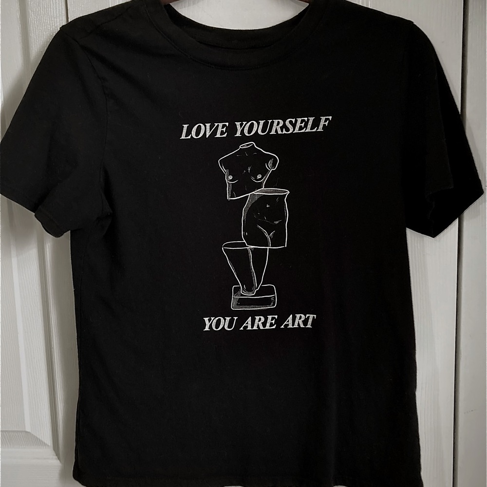 Forever21 Medium Black Tee: Love Yourself, You Are Art